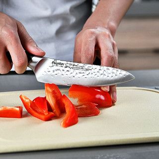 Поварской нож HATTORI 16см hammered (420J2 сталь) Поварской нож HATTORI 16см hammered (420J2 сталь)