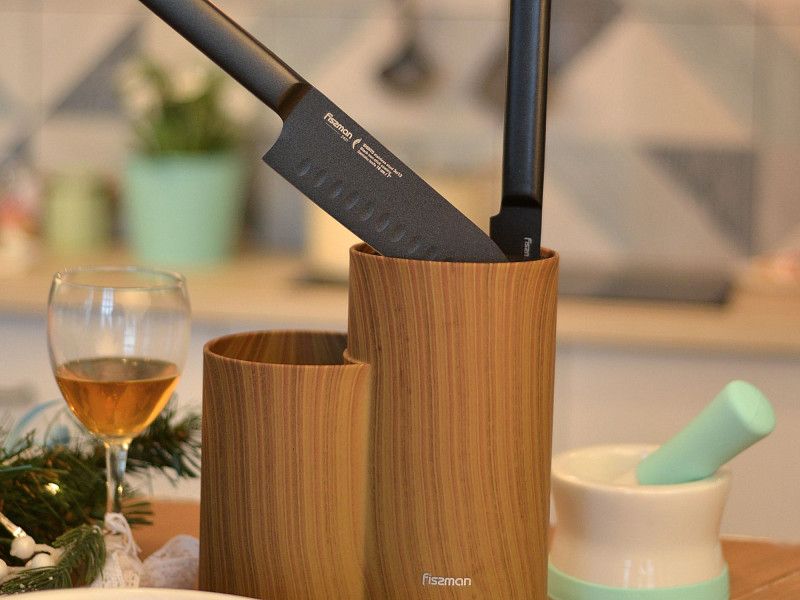 УХОД ЗА НОЖАМИ