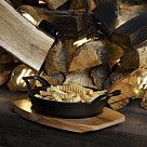 Сковорода 18x4,5 см на деревянной подставке (чугун)