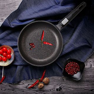 Сковорода для жарки REBUSTO 26x4,7 см со съемной ручкой (алюминий) Сковорода для жарки REBUSTO 26x4,7 см со съемной ручкой (алюминий)