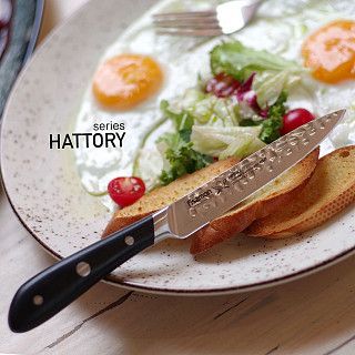 Нож HATTORI Универсальный 13см hammered (420J2 сталь) Нож HATTORI Универсальный 13см hammered (420J2 сталь)